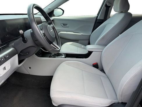 Used 2024 Hyundai Kona SEL AWD/4WD image 9