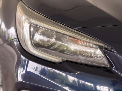 Used 2018 Subaru Outback 2.5i Limited AWD/4WD image 10