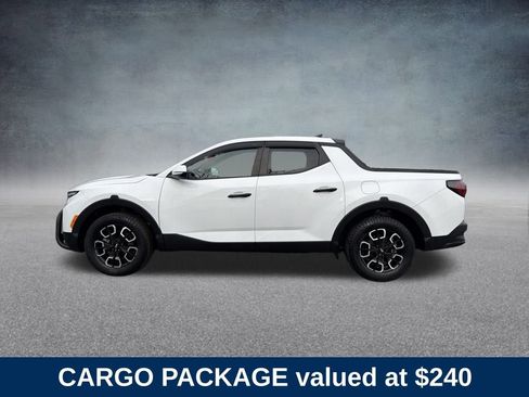 Used 2023 Hyundai Santa Cruz SEL w/ Cargo Package image 2