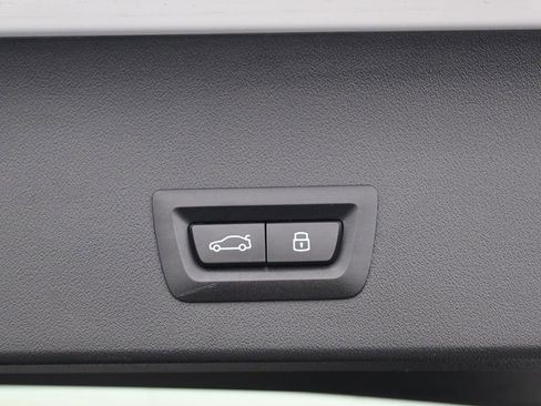 Used 2025 BMW X3 xDrive30i image 43