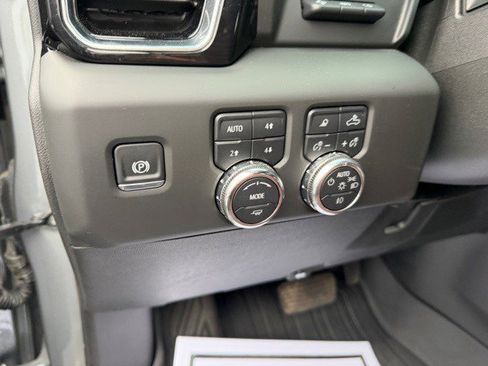 Certified 2025 GMC Sierra 2500 Denali Ultimate image 20