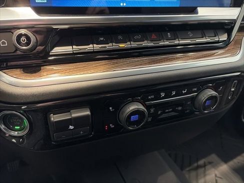 New 2026 Chevrolet Silverado 1500 LT AWD/4WD image 19