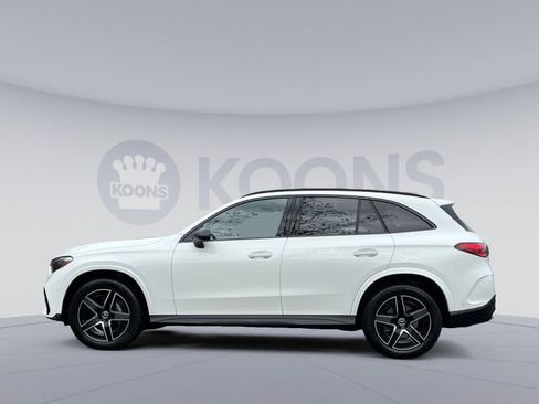Certified 2025 Mercedes-Benz GLC 300 4MATIC image 2