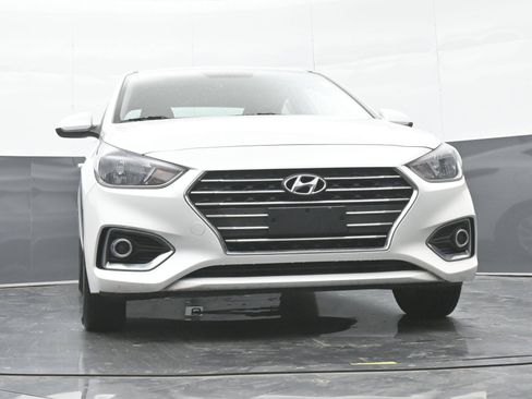 Used 2022 Hyundai Accent SEL FWD image 42