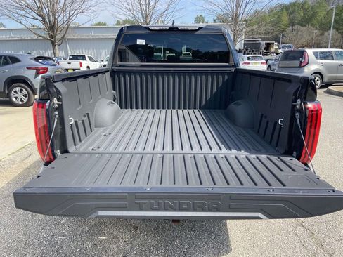 Used 2024 Toyota Tundra SR AWD/4WD image 9