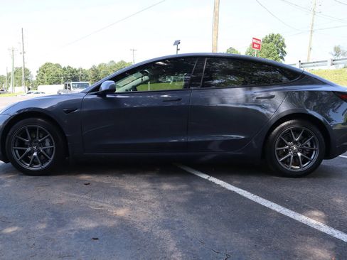 Used 2023 Tesla Model 3 Standard Range RWD image 5