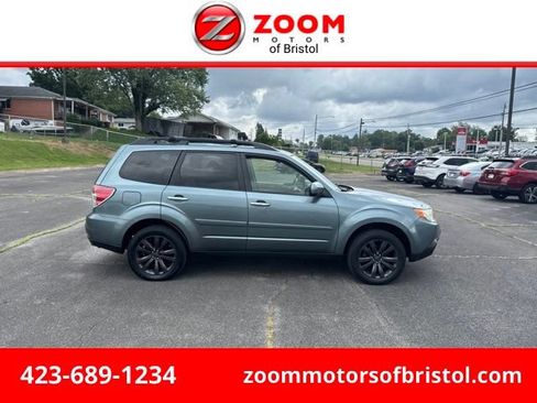 Used 2012 Subaru Forester 2.5X Limited AWD/4WD image 1