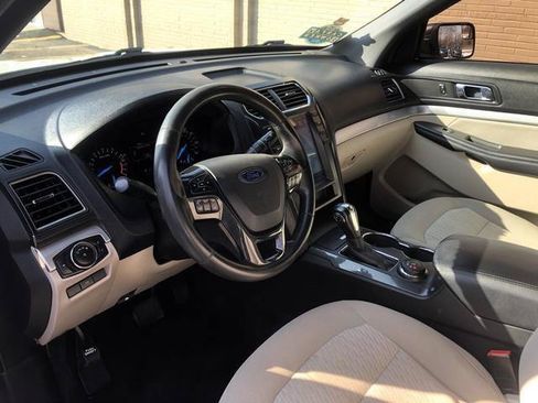 Used 2018 Ford Explorer 4WD image 15
