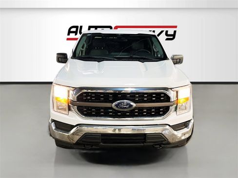 Used 2023 Ford F150 XL w/ Trailer Tow Package image 2