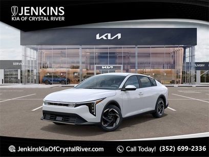 New 2025 Kia K4 EX