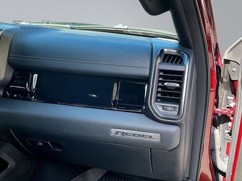 Certified 2025 RAM 1500 Rebel w/ G/T Package AWD/4WD image 17