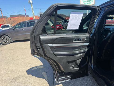 Used 2017 Ford Explorer Sport w/ Equipment Group 401A image 30