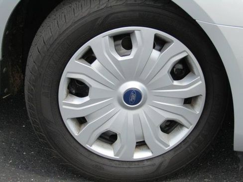 Used 2023 Ford Transit Connect XLT FWD image 5