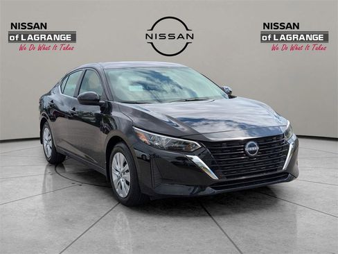 New 2025 Nissan Sentra S image 3