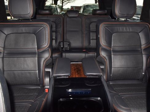 Used 2023 Lincoln Navigator L Black Label image 22