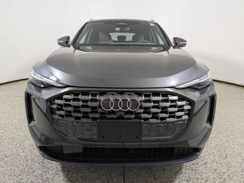 New 2025 Audi Q5 Premium Plus image 2