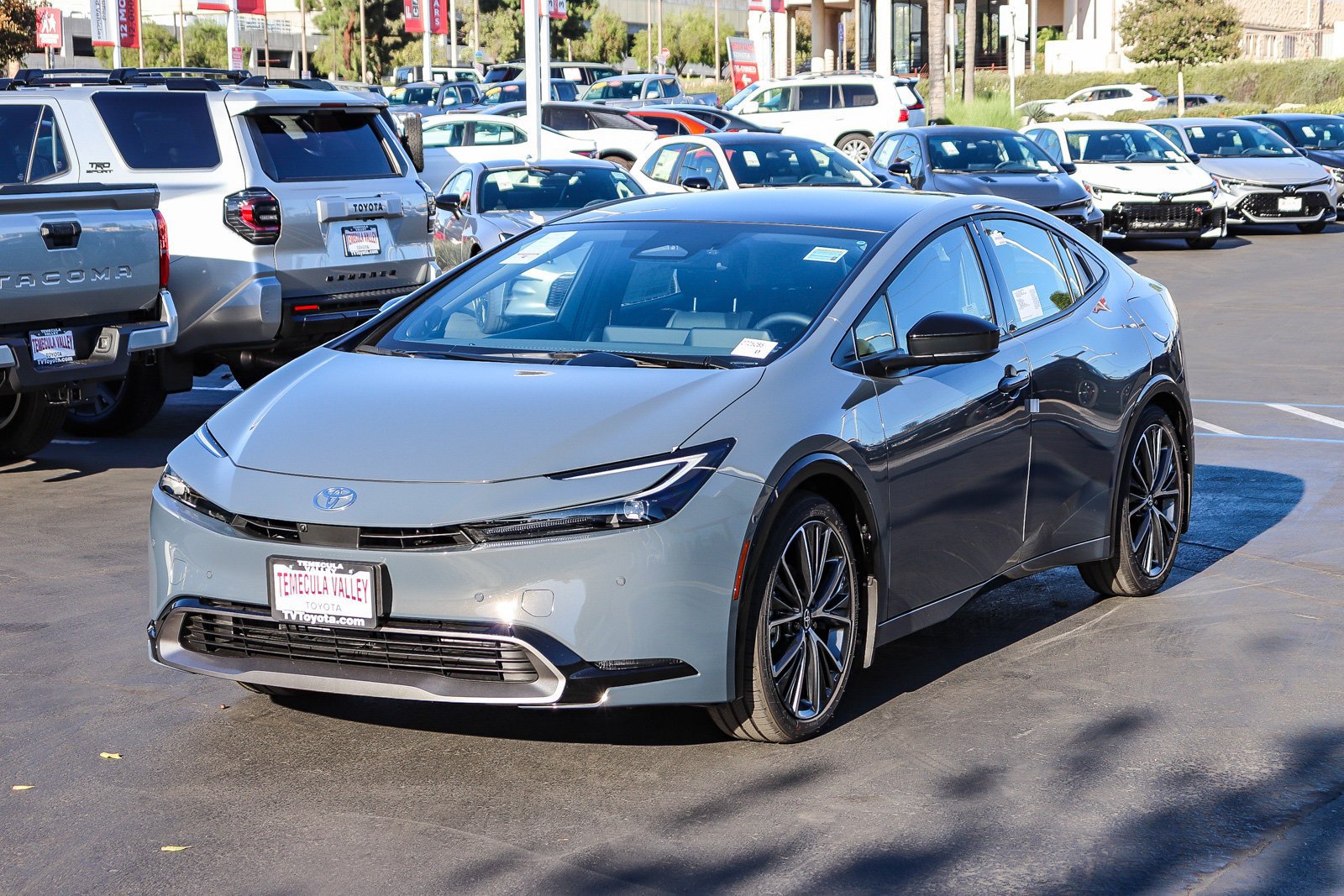 New 2027 Toyota Prius Limited w/ Limited Premium Package FWD image 3