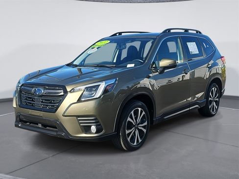 Used 2022 Subaru Forester Limited w/ Popular Package #3 image 7