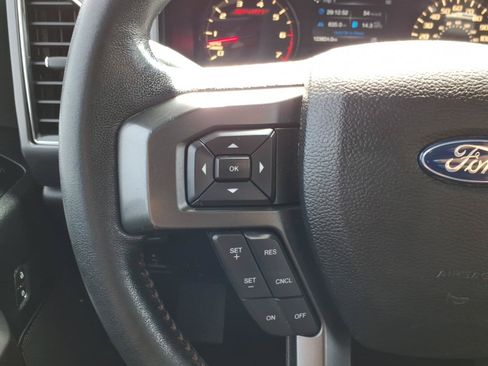 Used 2018 Ford F150 XLT w/ Equipment Group 302A Luxury AWD/4WD image 18