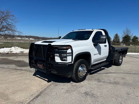 Used 2020 Chevrolet Silverado 3500 W/T w/ WT Fleet Convenience Package image 1