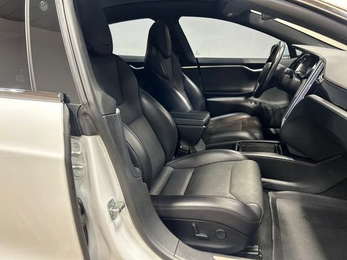 Used 2018 Tesla Model S 75D AWD/4WD image 40