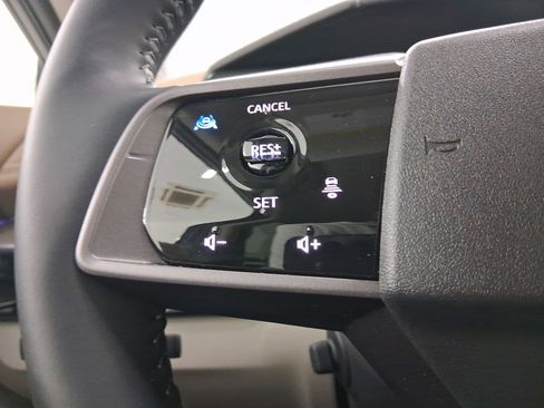 Used 2025 Nissan Murano Platinum w/ Cargo Package image 15