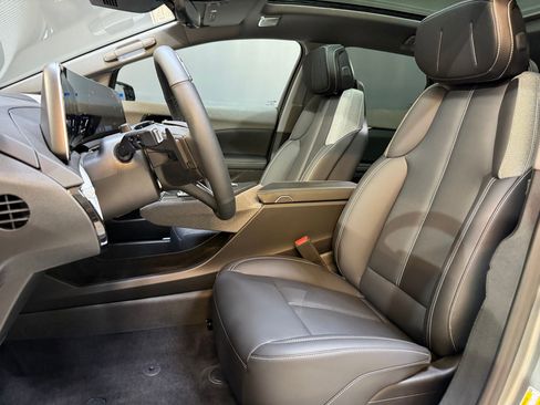 New 2026 Cadillac Optiq Sport 1 image 27