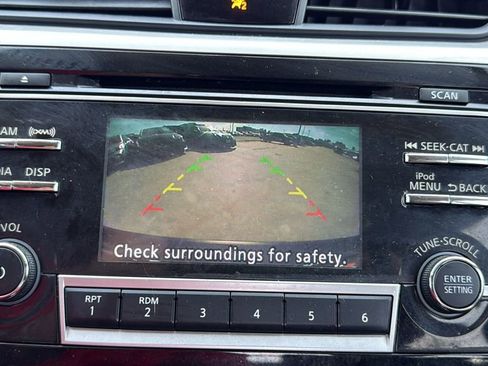 Used 2018 Nissan Altima 2.5 SV image 25