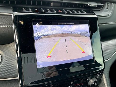 Used 2023 Jeep Grand Cherokee L Laredo image 20