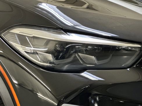 Used 2020 BMW X6 sDrive40i w/ Premium Package image 10