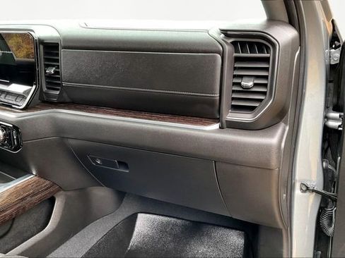 Used 2025 GMC Sierra 1500 Elevation w/ X31 Off-Road Package image 18