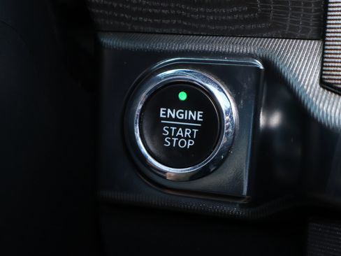 Used 2021 Ford F150 Platinum w/ Equipment Group 701A High AWD/4WD image 19