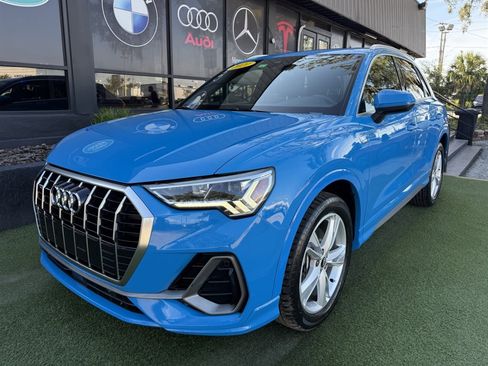 Used 2021 Audi Q3 2.0T Premium Plus w/ Premium Plus Package AWD/4WD image 1