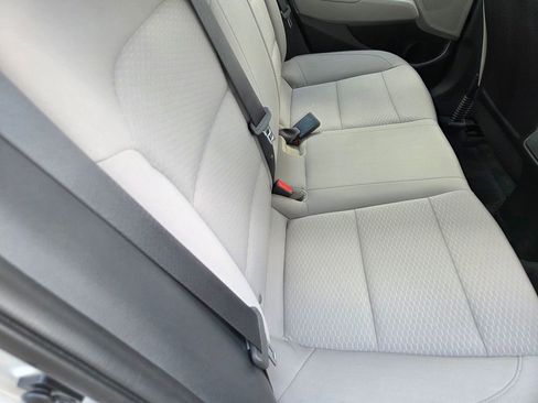Used 2019 Hyundai Elantra Value Edition image 27