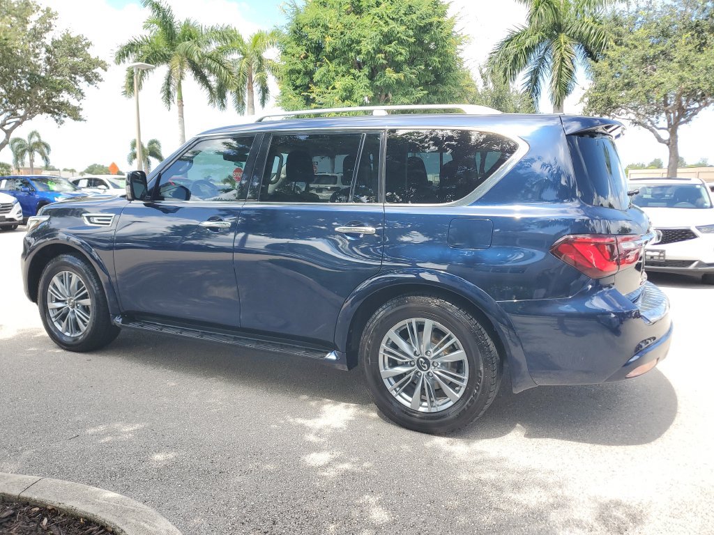 Used 2021 INFINITI QX80 Luxe w/ All-Season Package RWD image 7