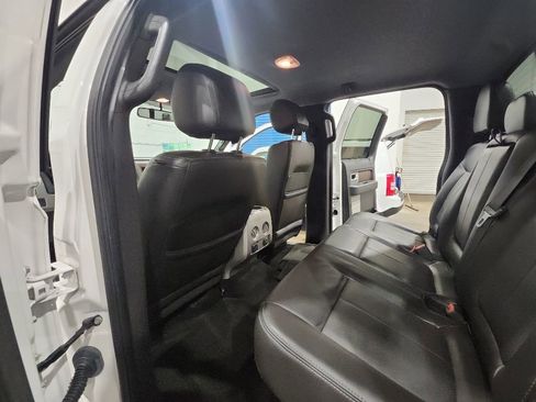 Used 2014 Ford F150 Lariat w/ Equipment Group 502A Luxury AWD/4WD image 31