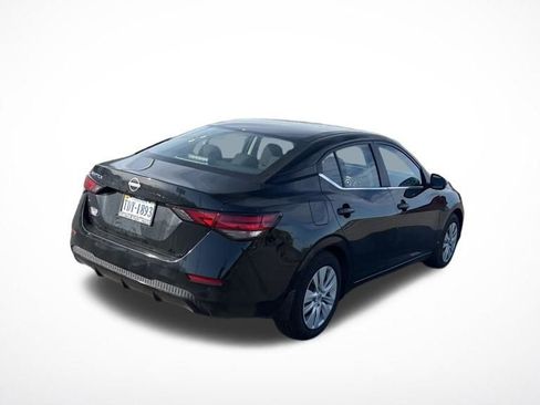 Used 2025 Nissan Sentra S image 13