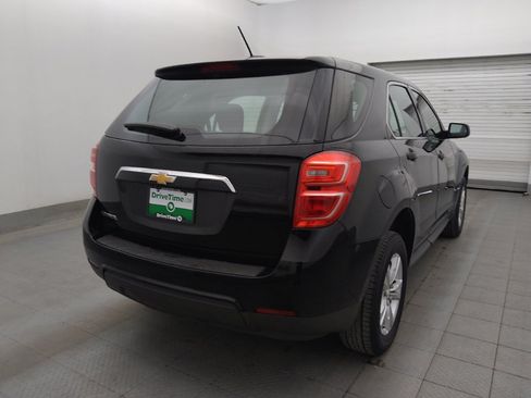 Used 2017 Chevrolet Equinox LS FWD image 9