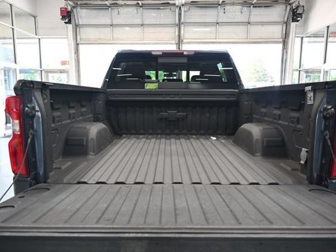 Used 2021 Chevrolet Silverado 1500 LTZ AWD/4WD image 7