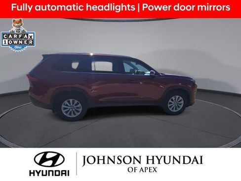 Used 2024 Toyota Grand Highlander XLE image 10