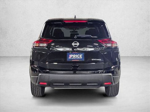 Used 2024 Nissan Rogue SV AWD/4WD image 7