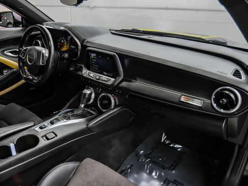 Used 2020 Chevrolet Camaro SS image 15