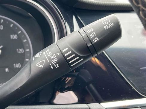 Used 2023 Buick Encore GX Select w/ Sport Touring Package image 25