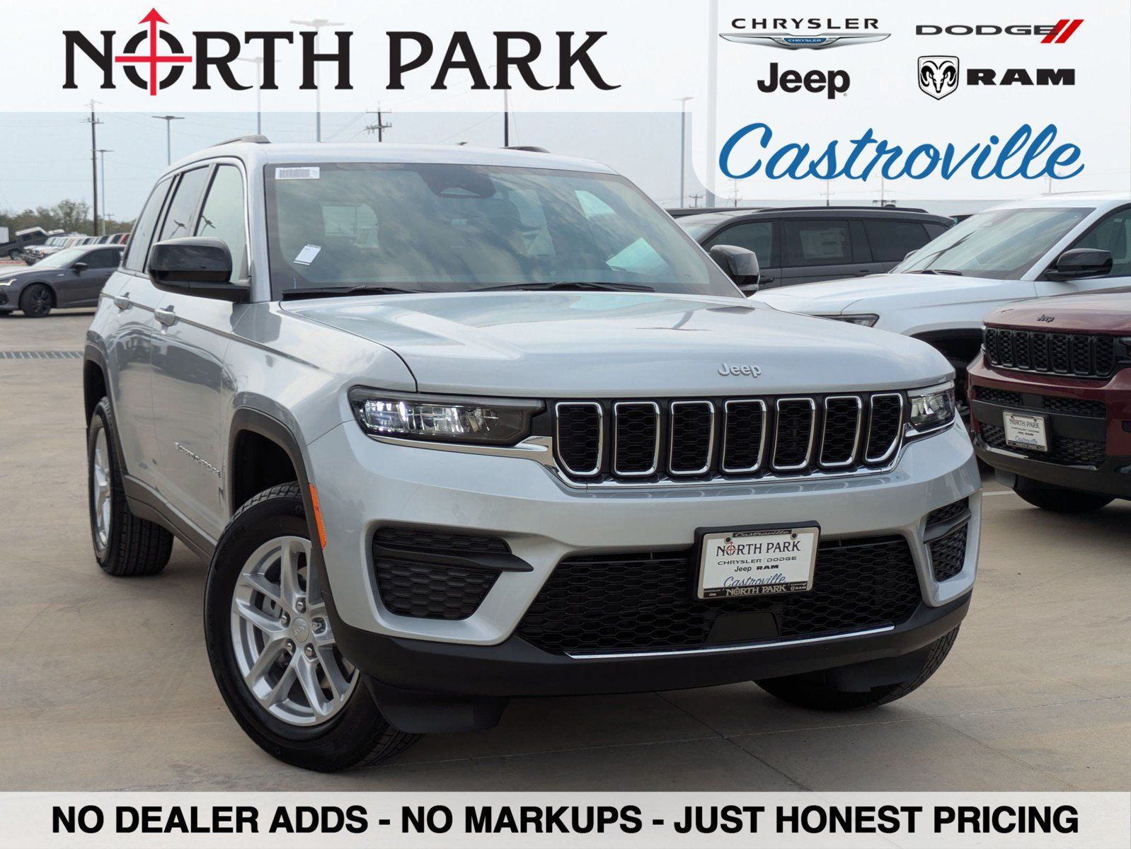 New 2025 Jeep Grand Cherokee Laredo X w/ MOPAR Finishing Package RWD image 1