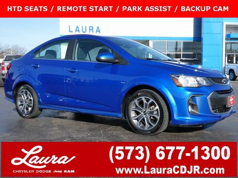 Used 2020 Chevrolet Sonic LT w/ Convenience Package image 1
