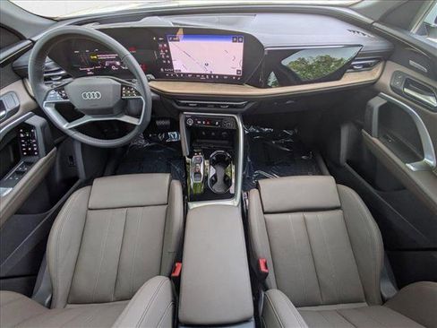 New 2025 Audi Q5 Premium Plus w/ Premium Plus image 15