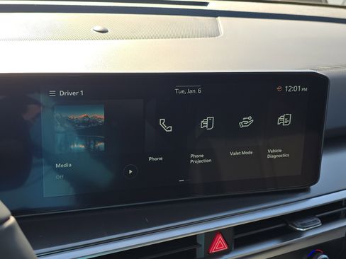 New 2026 Kia Sorento S image 24