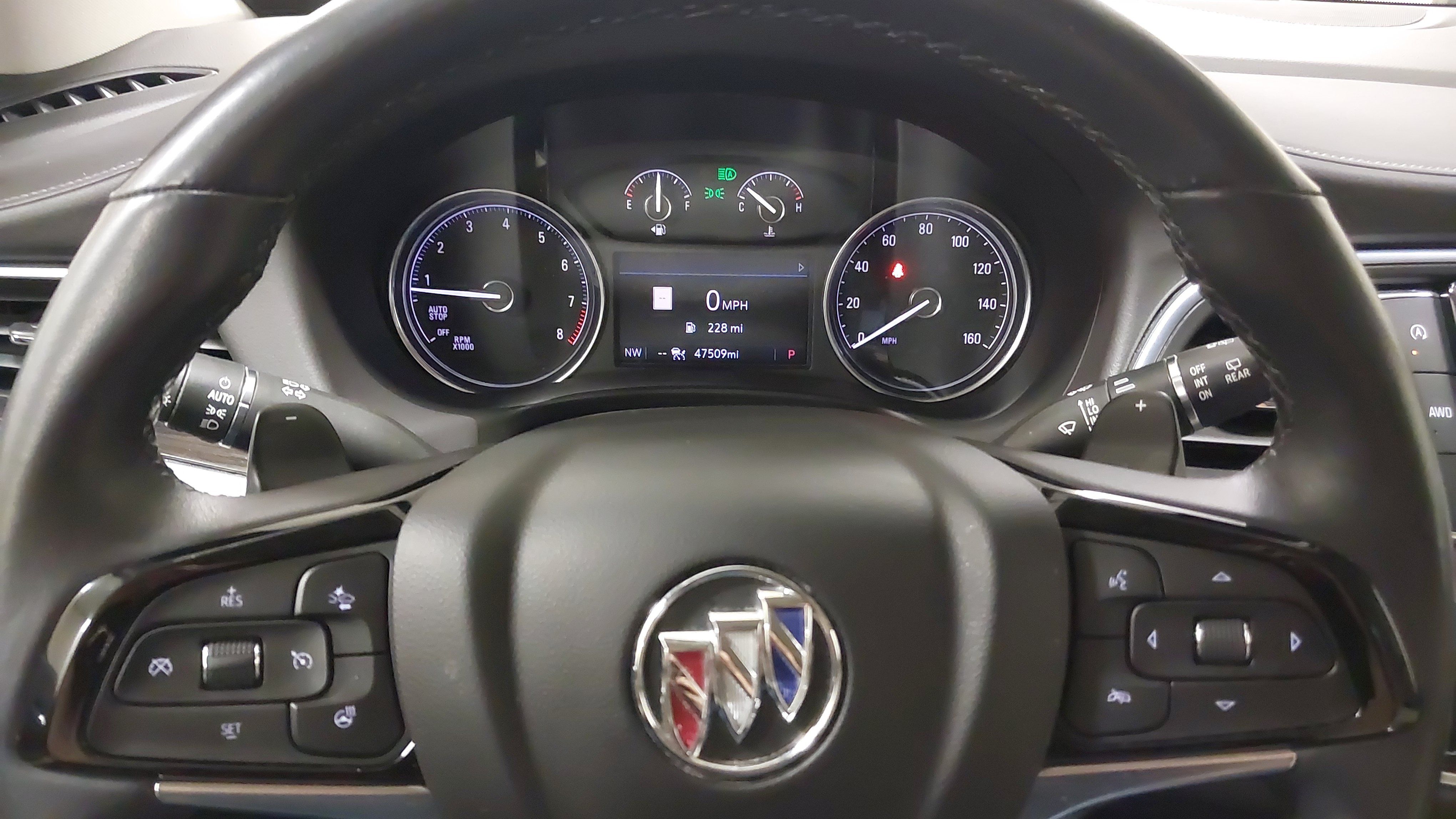 Used 2023 Buick Enclave Essence AWD/4WD image 18