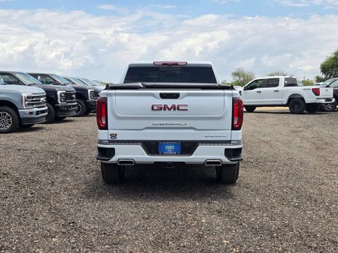 Used 2026 GMC Sierra 1500 Denali AWD/4WD image 7