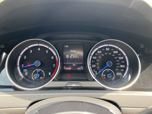 Used 2016 Volkswagen Golf 4-Door AWD/4WD image 14